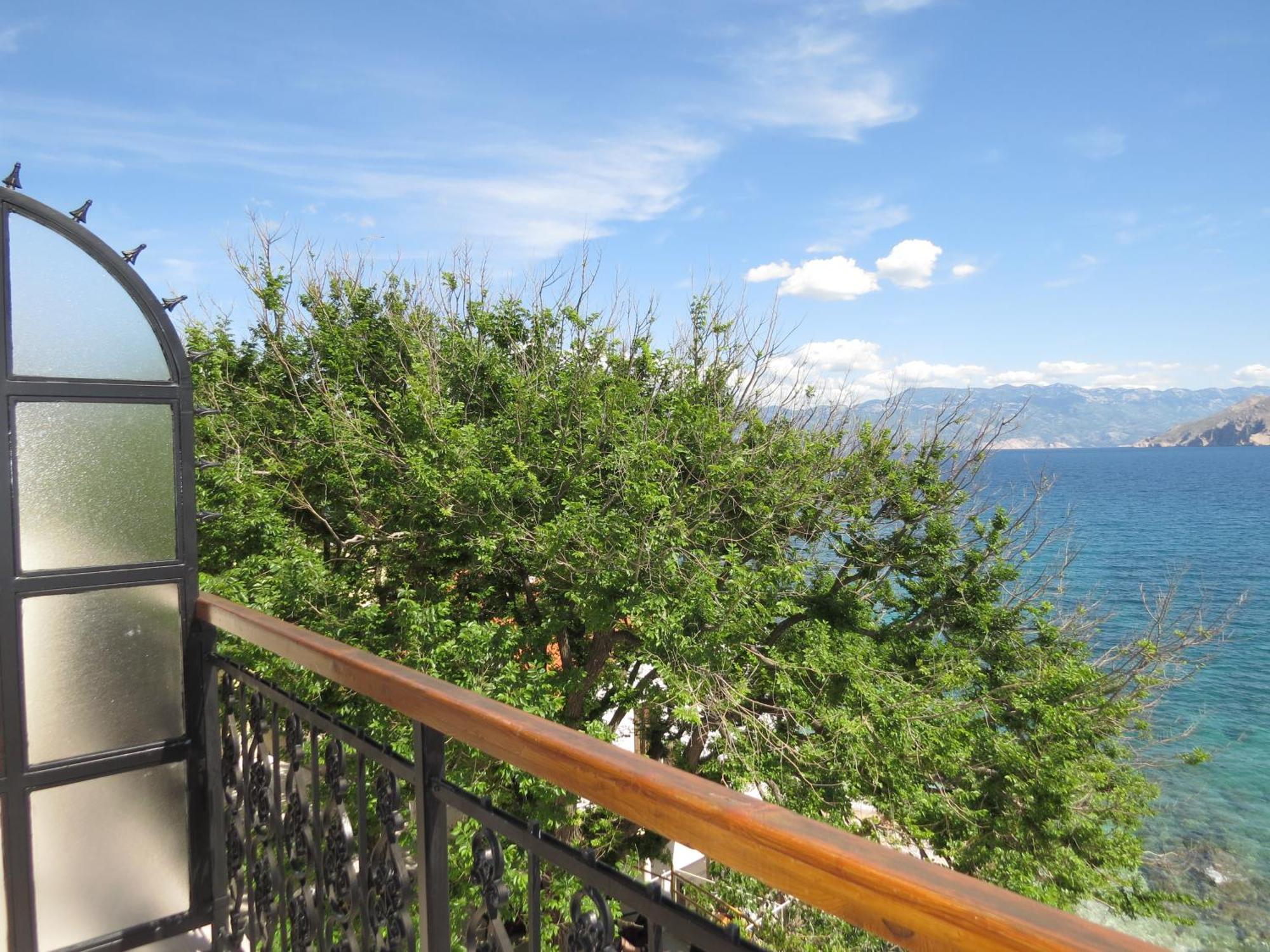 Apartments Authentic Baska 1 Baška Quarto foto